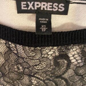 Beautiful sweater! Xs